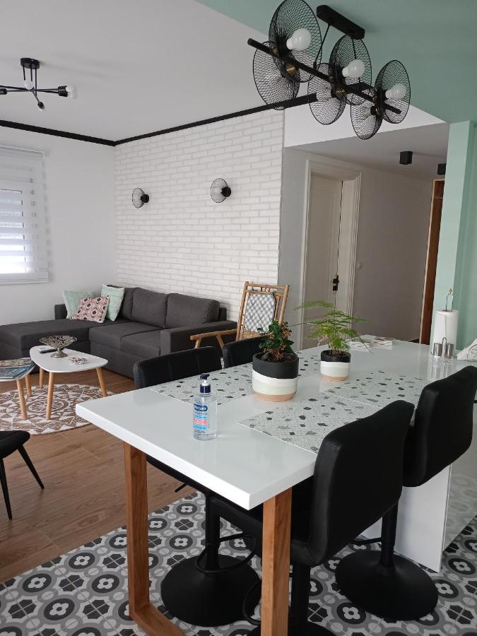 Vintage Apartment Helios 卡兰巴卡 外观 照片